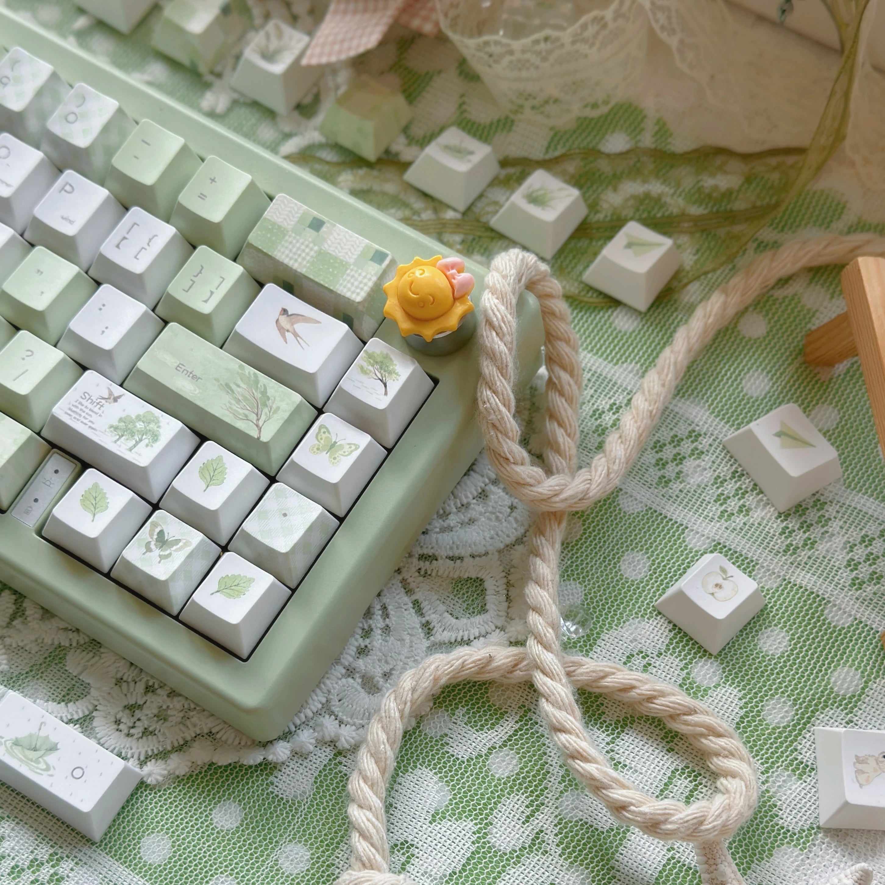 Light Green Summer Rain Keycap Cherry Profile PBT Five-Sided Thermal Sublimation Cute Keycaps for Mechanical Keyboard 130 Keys