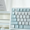 Close-up of the Glass Sea translucent finish